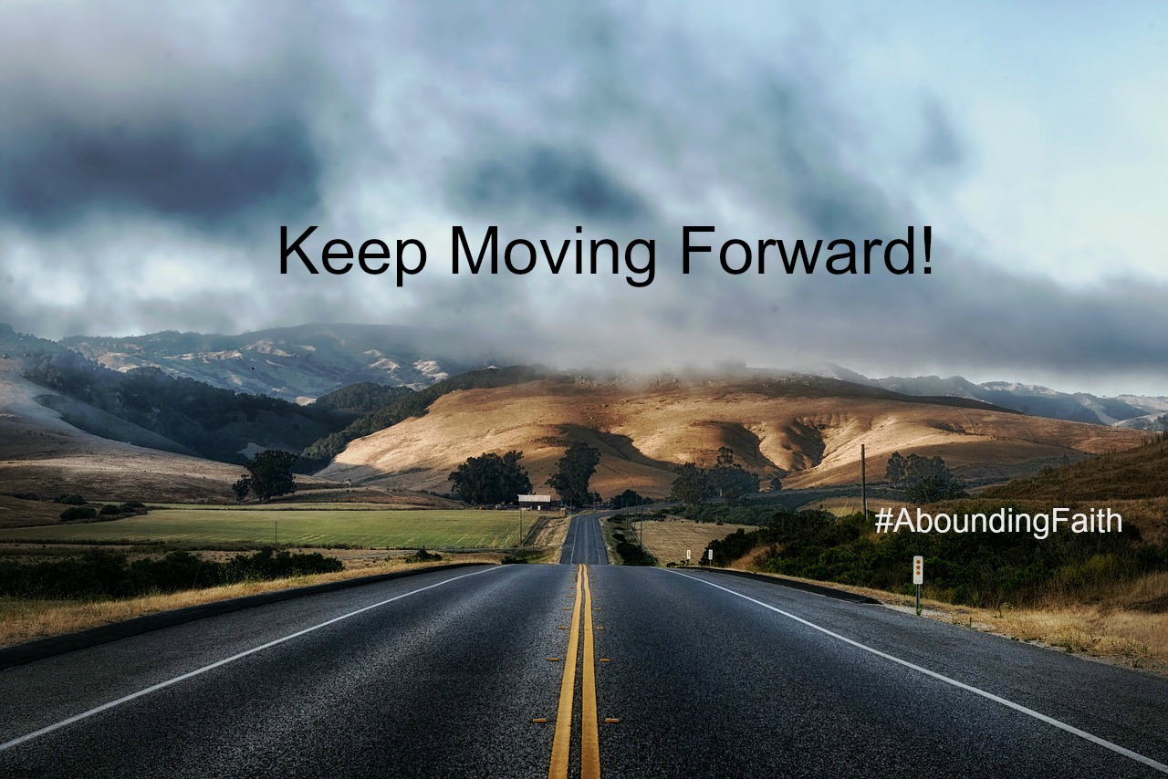 Moving Forward road AF
